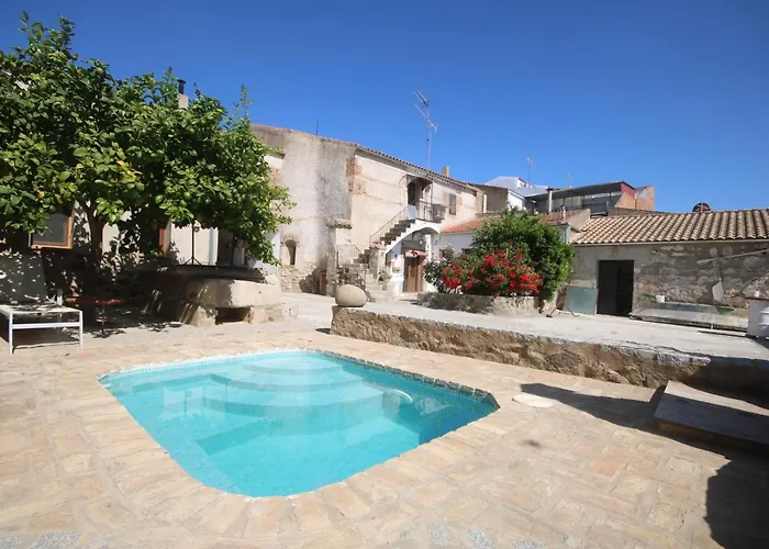 Casa De Pueblo Montenegro