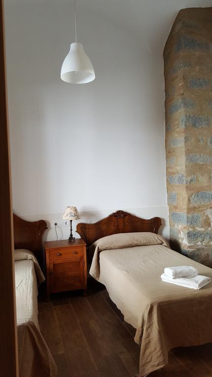 Holiday home Casa De Pueblo Montenegro *